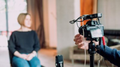 「オシャレな求人動画」は捨てろ!ダサい動画が採用成功のカギだった話