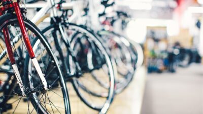 月商60万→200万!地方の小さな店が“売らない営業”で大逆転した話