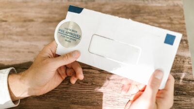 売上ゼロから500万円へ!ニッチなネットショップを救った紙DMの力
